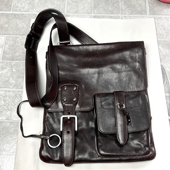 BALLY Leather Flat Messenger Bag Men Unisex Durable Large Dark Brown Auth. - Picture 3 of 17